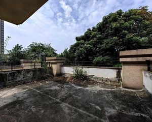 新上!复地雍湖湾纯清水双拼 安静带大花园 可改造性强!