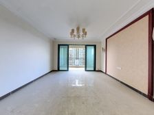 精装四室 南北通透 首付三成可贷款 随时看房