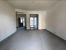 12.1 135.9万 凤凰湾洋房 环境舒适 住家安静