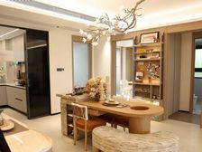 新东站130万地铁口住精装修四代宅低密度小高层 收藏