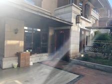 11.24 305.6万联排别墅 3加2带双车位150平花园