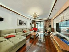 新康花园五期城市韵律1楼带花园132平328万