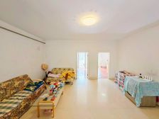 山东省检察院家属楼 多层带电梯 送地下室好停车 随时看房