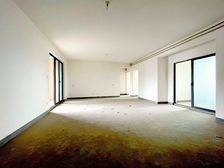 带车库横厅板式4房 做北朝南 视野好 保利江上明珠锦园 四房