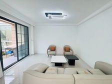 临河位置 一复二 全新装修 送超大花园 使用面积高达300平