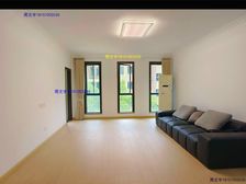 急售 秋水广场旁南北通透大洋房 精装修拎包入住 高性价比莱电