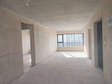 中梁天阙府 正规商品房 南北通透 商业配套成熟 带电梯 满五