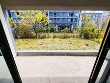 大花园!华岩中心轻轨旁!诚心急售!