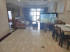 新出 凤凰湾驭城 精装4房 送车位 拎包入住 喜欢的老板滴滴