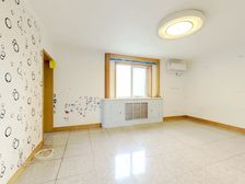 (买房不收中.介费)永定路57号院 2室1厅 83.63平