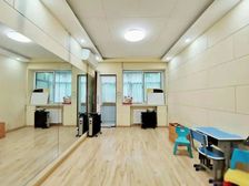 育英胜利大街 )格局极好精装修 好楼层 能停车 看房随时