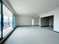 车位充足 商业配套成熟 商品房 房龄新 临地铁 医疗配套成熟