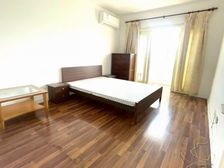 景观环球港!不靠马路,电梯高区,房东单边代理,价格看中还可谈