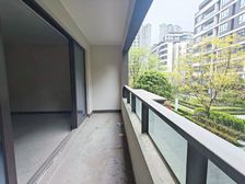 捡耙活!!!看中庭 看树景 安静 不吵 横厅设计 巴总加持!