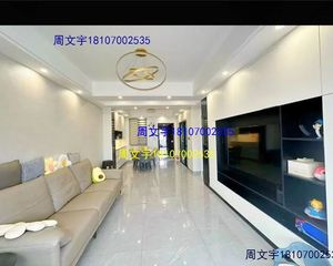 急售 朝阳低总价自住现代风精装修三房 双學區 高性价比 莱电