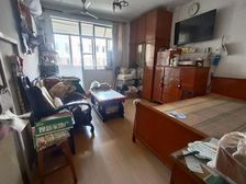 本人洽谈过 京浦小区 52平两房 随时可以看 业主准售