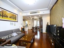 加州水郡南北通标准三房 诚意出售 保养新 楼层佳