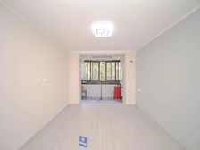 新装修好,精装修,一房一厅,看中房价可谈