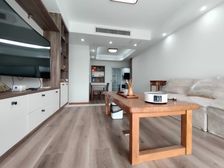 轻轨站300 次新小区精装三房 59.9万 诚心出售