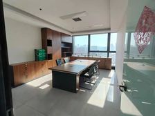 南向电梯口高楼层,海信贤文中心280平,山钢新天地广场