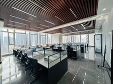 日租金1.6元南向电梯口,华润置地广场520平,万科大都会