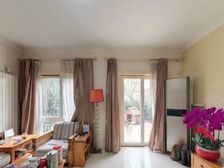 康桥双拼别墅,南花园,可随时看房。诚意出售。看中可谈