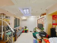 地T口,3房2卫2露台使用面积比较大,晾晒方便·