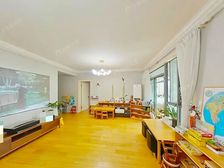 大横厅户型+中区好楼层+满五年无其他住房,视野佳