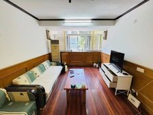 南九峰 体育中心站一路之隔 飞机户型 可遇不可求!