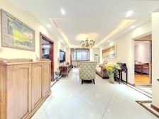 南文大厦老西门大3房 南北板式房 全新精装可拎包住 有车位