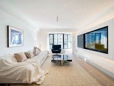 南北通透河景房,业主回国处理资产,这个月必须卖掉,很急迫