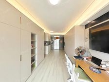 小区中心位置 看海河 中间楼层 业主二次装修全送!房子有车位