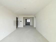 新上核心板块 耀华岳阳道高铁站旁 融瀚苑 全天 无遮挡