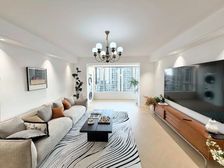 俯瞰小区中庭花园,南北通全明三房,人车分流管家服务,拎包入住