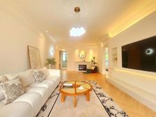 中山公园 好房,电梯小高层,背靠苏州河,送精装带车位