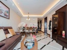 中海万锦城三期 商业配套成熟 双卫生间 正南朝向 装修好