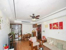 随时可看保利香槟花园精装3居 总价税费低交通便利