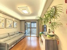 东外滩 江景房 正气的三房 精装修 房东出国急卖