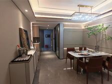 精装房 紧临轻轨 周边成熟商圈 送车位