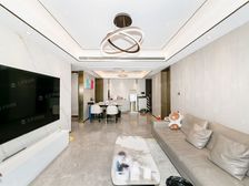 内环内地铁口 23年次新房 豪装拎包入住 人车分流