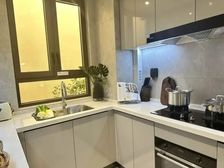 店长力荐!一梯两户!小区中间!满五诚意出售!