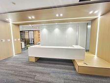 创意精装大平层 只要25一平 巨性价比 拎包办公 停车方便