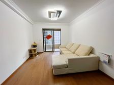 急售!滨江裕花园二期精装三房 好楼层 看房方便价格可谈