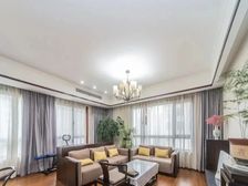 南北通带车位,拎包入住,降价急售,随时可看,真实在售