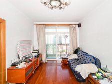 新上全明 配套齐全 省去通勤烦恼 绿化高 维护好 有钥匙