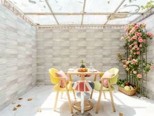 地铁很近,业主刚 40萬,朝南送15平院子,阳光满屋先到先得