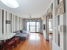 新上笋盘随时看+轻轨沿綫出门即达+厅正全明视野佳+带小书包