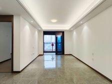 价格可议!接房一年新洋房!带新风, 即可搬家入住!