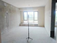 保利时代荣辉园 南北通透 满二 次新小区 正规商品房 电梯房