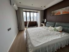 德怡苑 2室1厅2卫 精装修 365万元 68.27平米